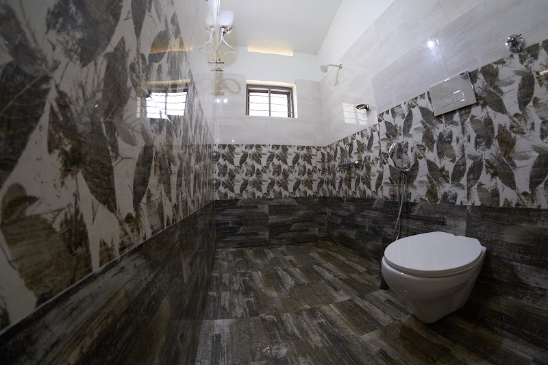 Green Chromide Munroe Homestays stay view