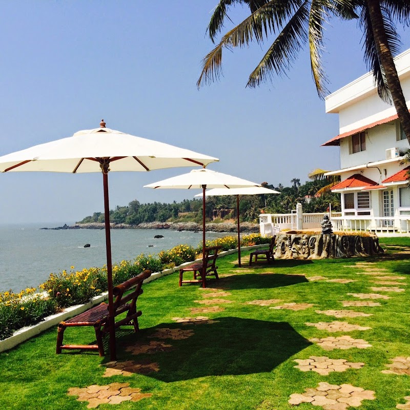 Mascot Beach Resort property view