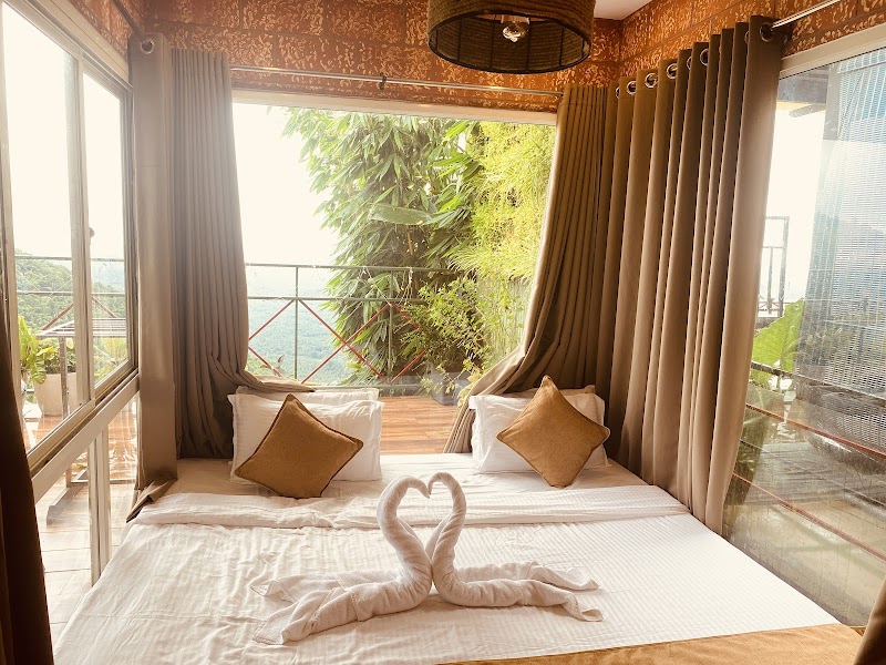 Mount Stratus Resort room